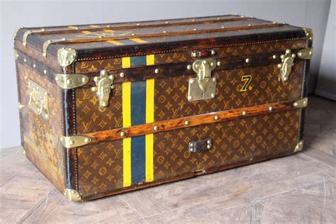 louis vuitton trunk hardware|Louis Vuitton original trunk.